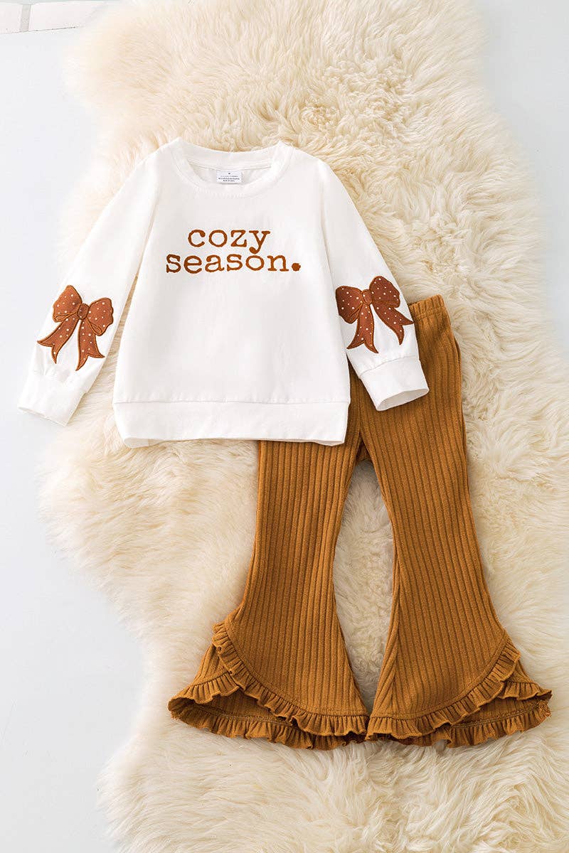🩷"Cozy Season" Coquette bow sleeve and brown pants. OFG50982 SOL